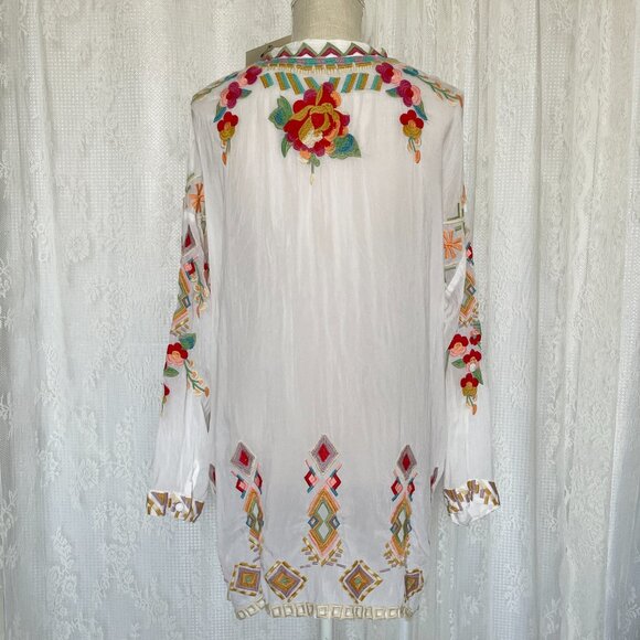 Johnny Was Women's Tunic Top Large Jessa White Sheer Embroidered Button Oversize - Picture 4 of 8
